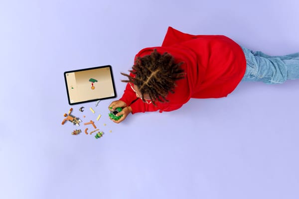 Lloyd vs. Earth Monster Spinner - Image 9