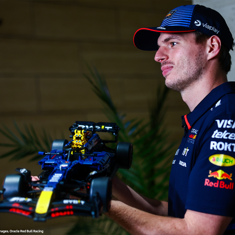 Oracle Red Bull Racing RB20 F1 Car