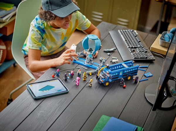 Battle Bus - Image 9