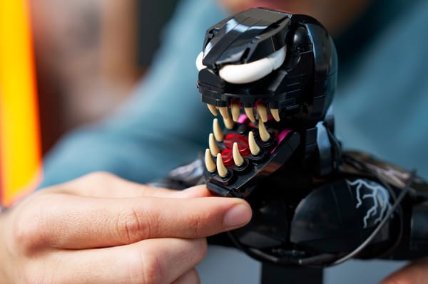 Venom Bust - Image 11