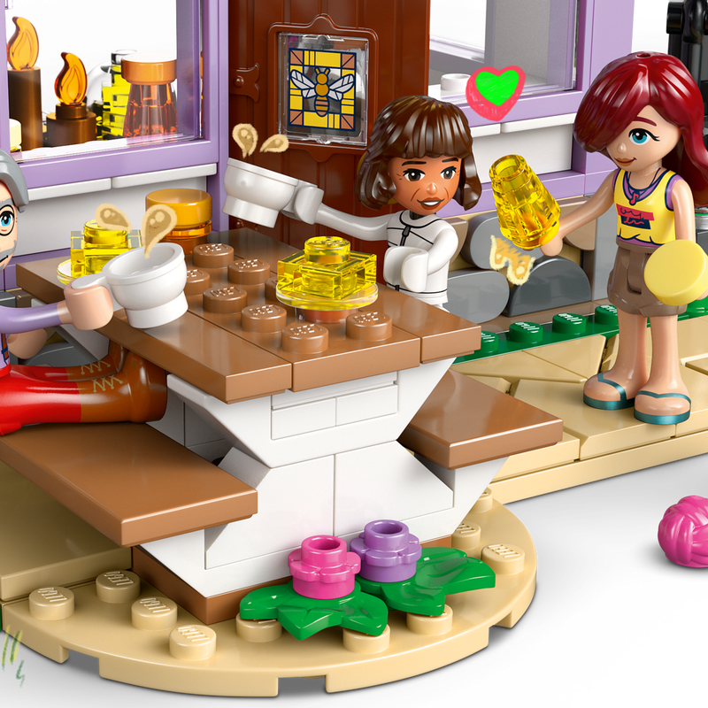 Beekeepers' House and Flower Garden