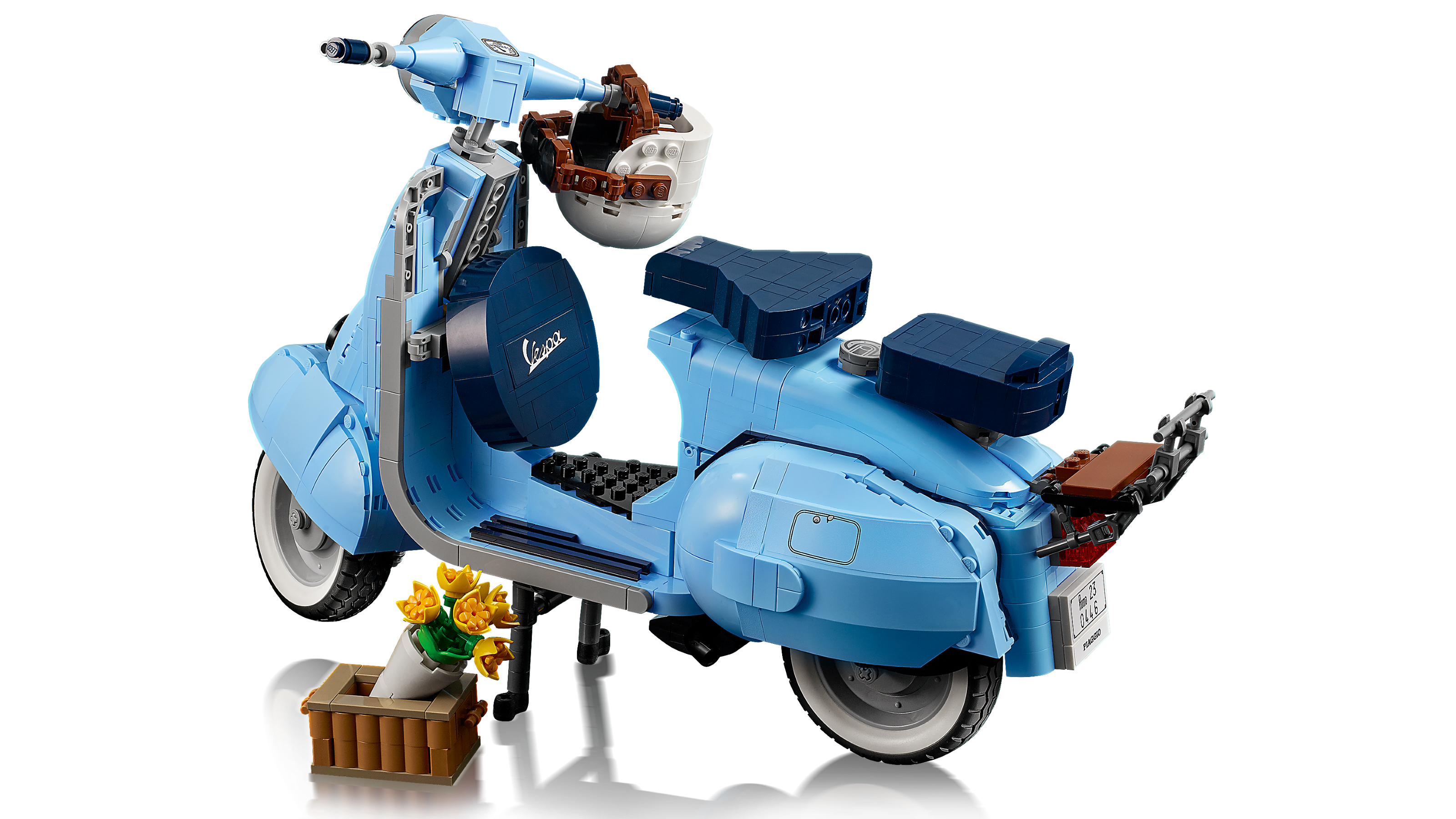 Vespa 125 10298 | LEGO® Icons | Buy online at the Official LEGO