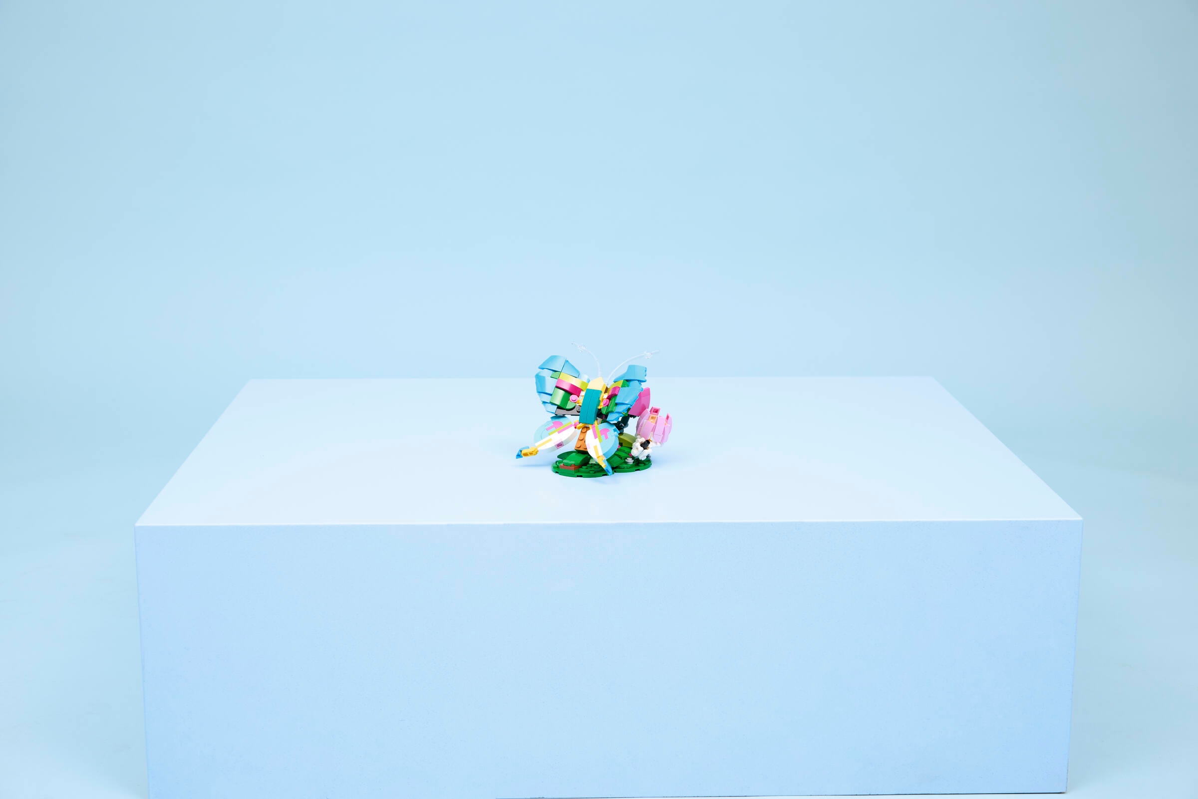 カラフルハチドリのお花さがし 31384 | クリエイター3in1 |レゴ®ストア