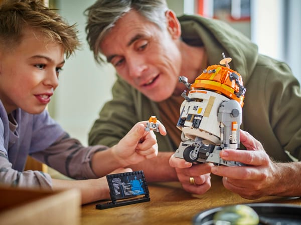 Chopper (C1-10P)™ Astromech Droid - Image 10