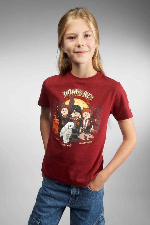 Harry Potter™ T-Shirt – Burgundy Red - Image 3