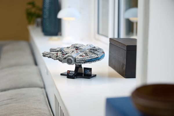 LEGO 75375 Millennium Falcon™ — visuel 8 sur 8