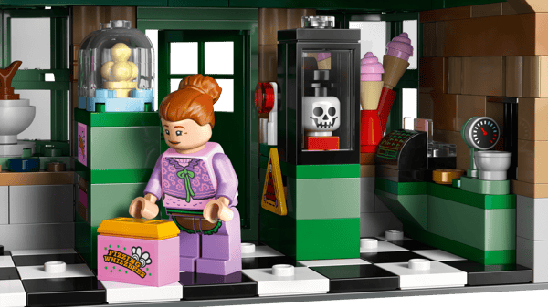 LEGO 76457 Village de Pré-au-Lard – Édition Collector — visuel 7 sur 8