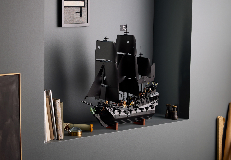 How to display massive LEGO® sets | Official LEGO® Shop US