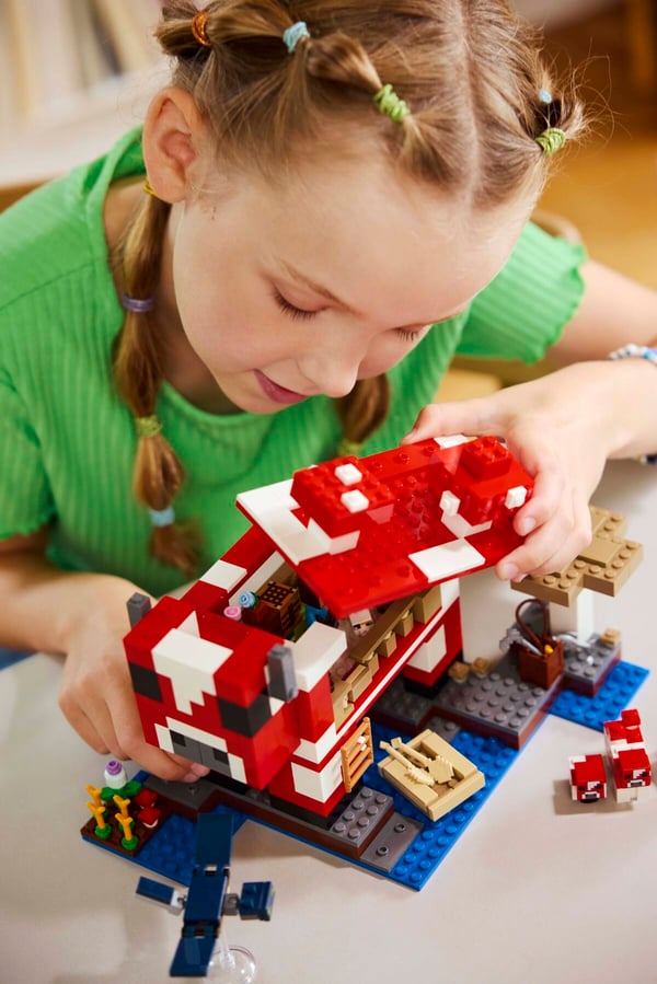 LEGO 21270 La maison des Champimeuhs — visuel 8 sur 8