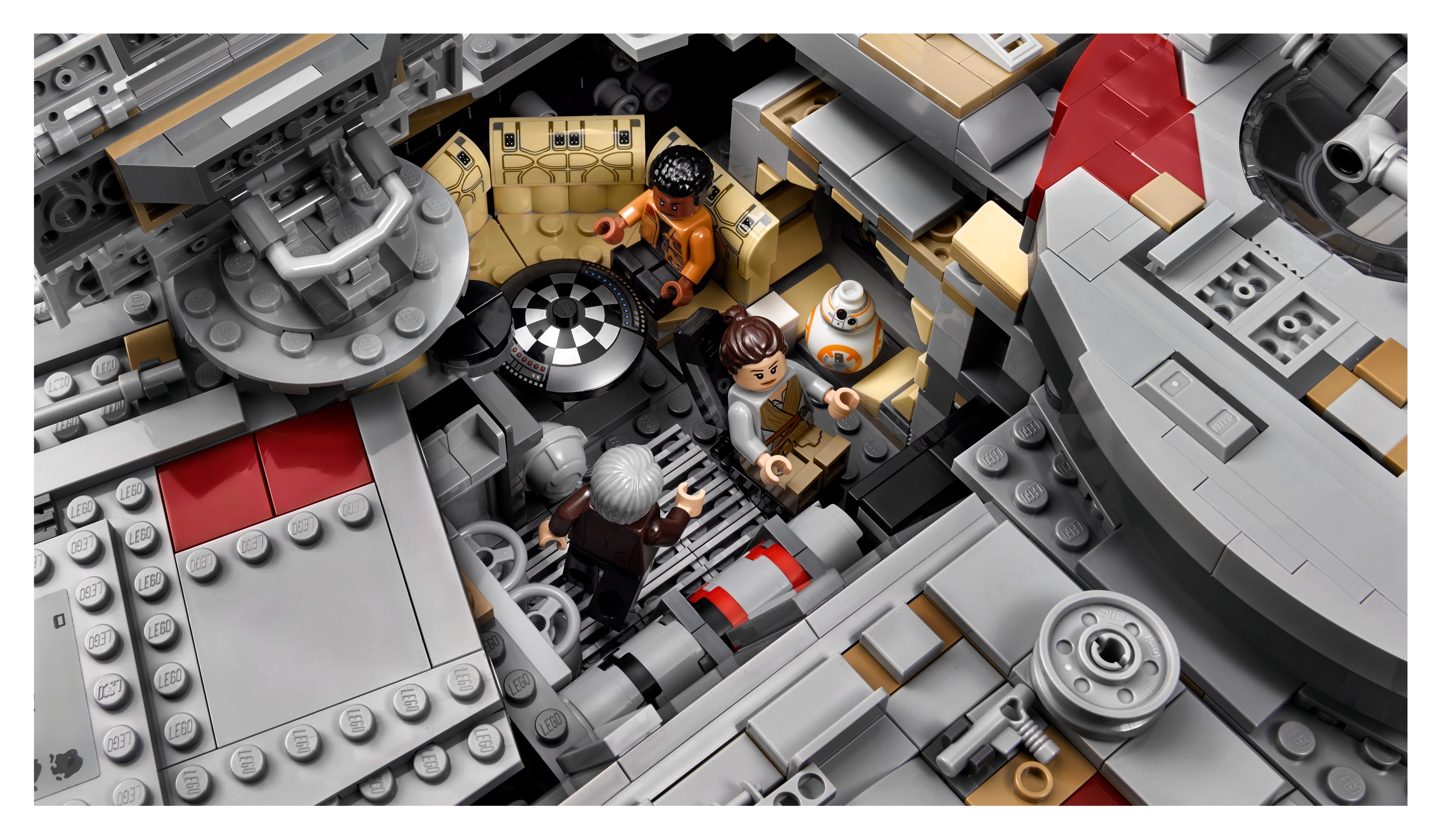 Millennium Falcon™ 75192 | Wars™ | Buy online at LEGO® Shop ES