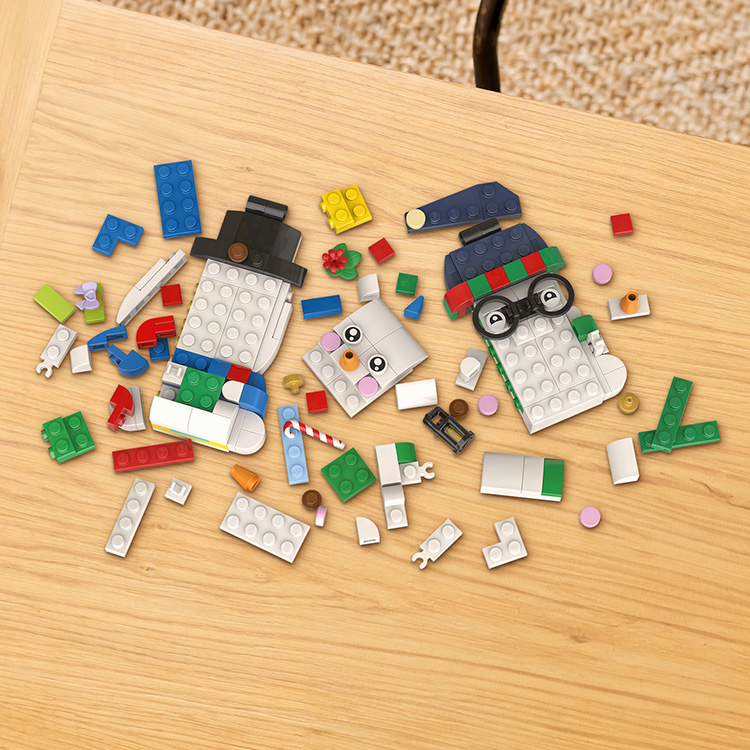 Snowman Ornaments 40812 | Other | Buy online at the Official LEGO