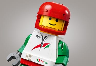 Lego Racing Driver Set Up-Scaled Racing Driver Minifigure 40819 | Minifigures | Buy online at ...
