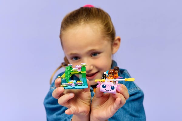 Axolotl Adventure Boat - Image 10