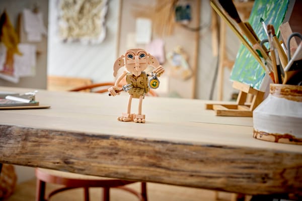 Dobby™ the Free Elf - Image 13