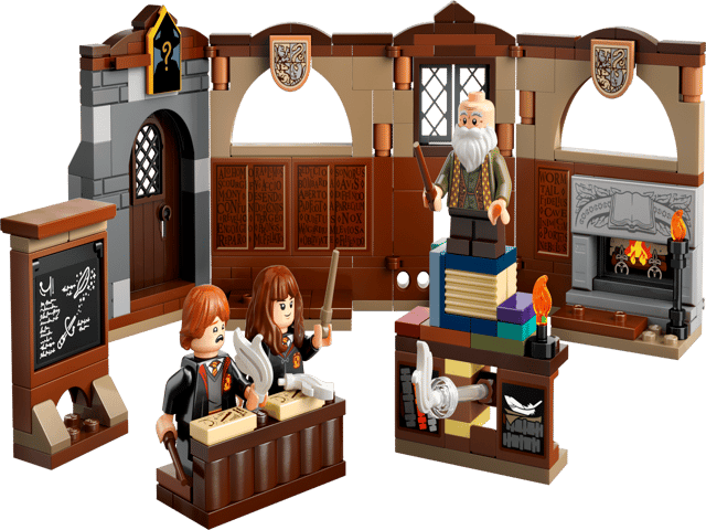 LEGO 76442 Hogwarts™ Castle: Charms Class, official product image