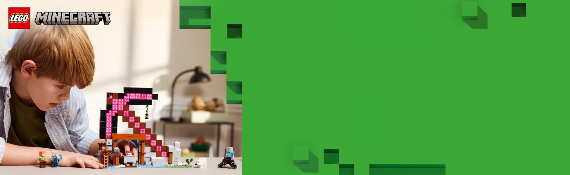 The Pickaxe Mine 21277 | Minecraft® | Buy online at the Official