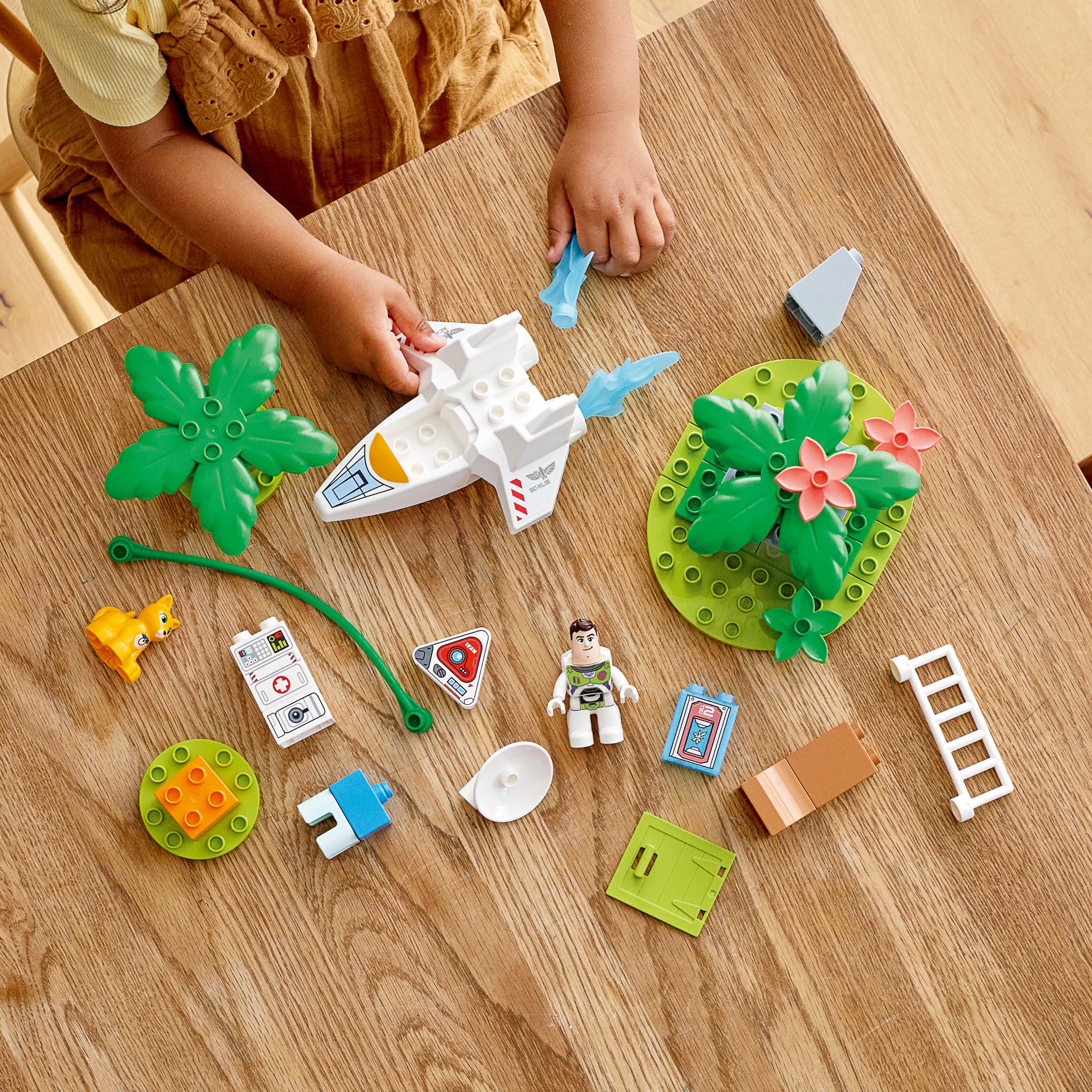 バズ・ライトイヤーのわくせいミッション 10962 | ディズニー™ |レゴ