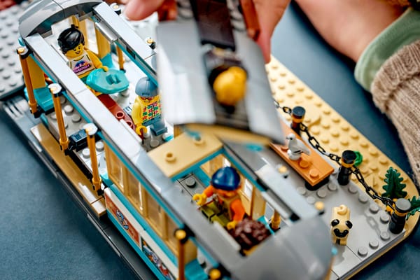 Classic Beach Streetcar - Image 11