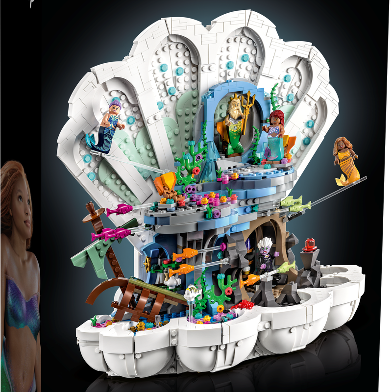 The Little Mermaid Royal Clamshell 43225 | Disney™ | Buy online at the Official LEGO® Shop US