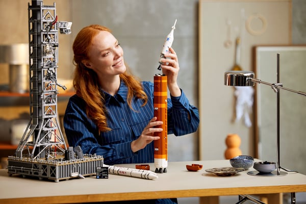 LEGO 10341 Le système de lancement spatial d'Artemis de la NASA — visuel 7 sur 8