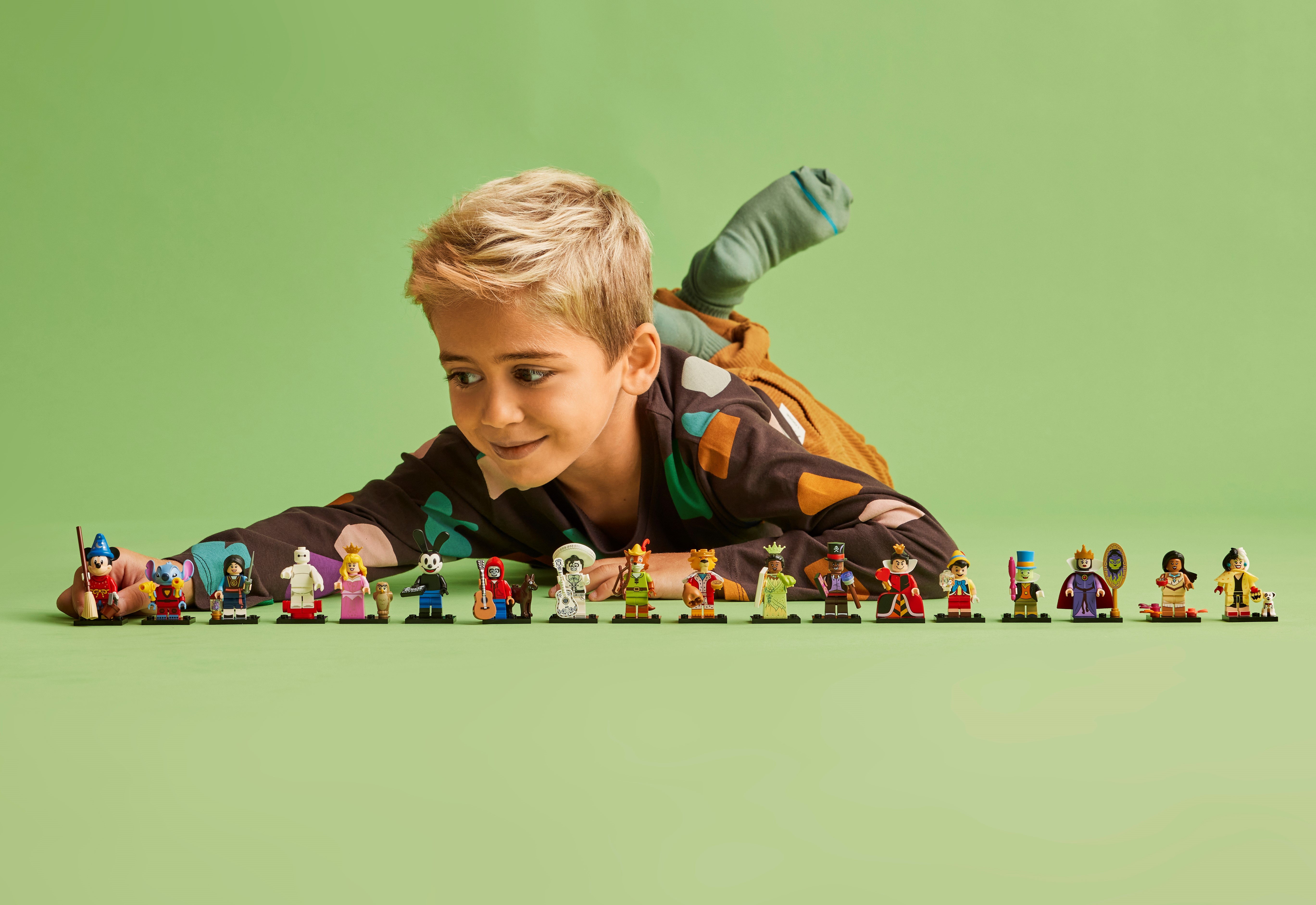 Minifigures Disney 100 | Minifigures | Buy online the Official LEGO® Shop US
