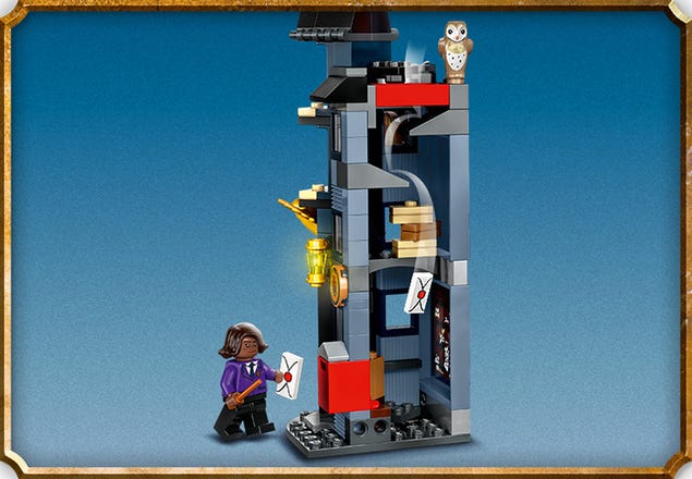 Riachuelo  LEGO - Harry Potter - O Beco Diagonal Gemialidades Weasley -  76422