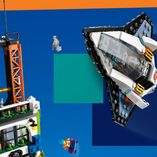 The City Tower 60473 | City | Buy online at the Official LEGO® Shop US