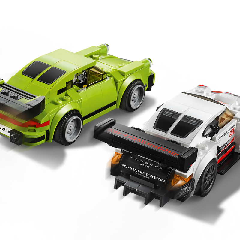 Porsche 911 RSR and 911 Turbo