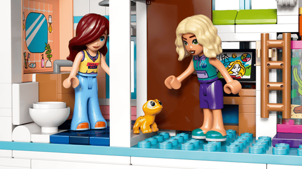 LEGO 42687 La maison de famille de Liann — visuel 8 sur 8