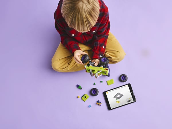 The Hulk Truck vs. Thanos - Image 9