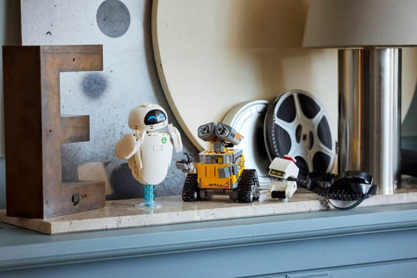 WALL-E and EVE - Image 17
