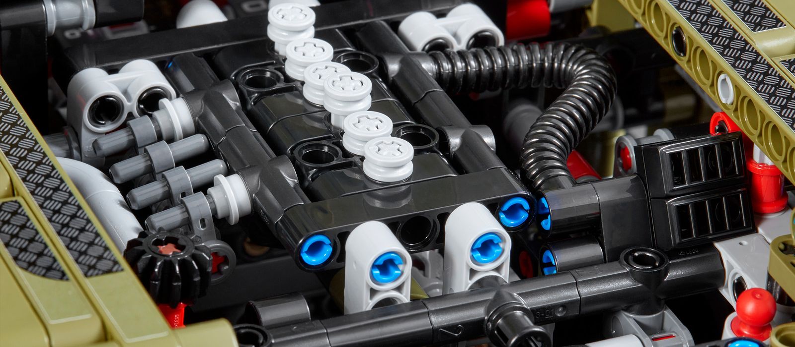 Land Rover Defender | Technic™ | Car Toys | Official LEGO® Shop IE