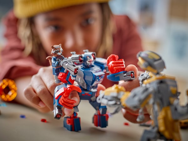 LEGO 76322 Avengers : Endgame Thor contre Chitauri — visuel 6 sur 8