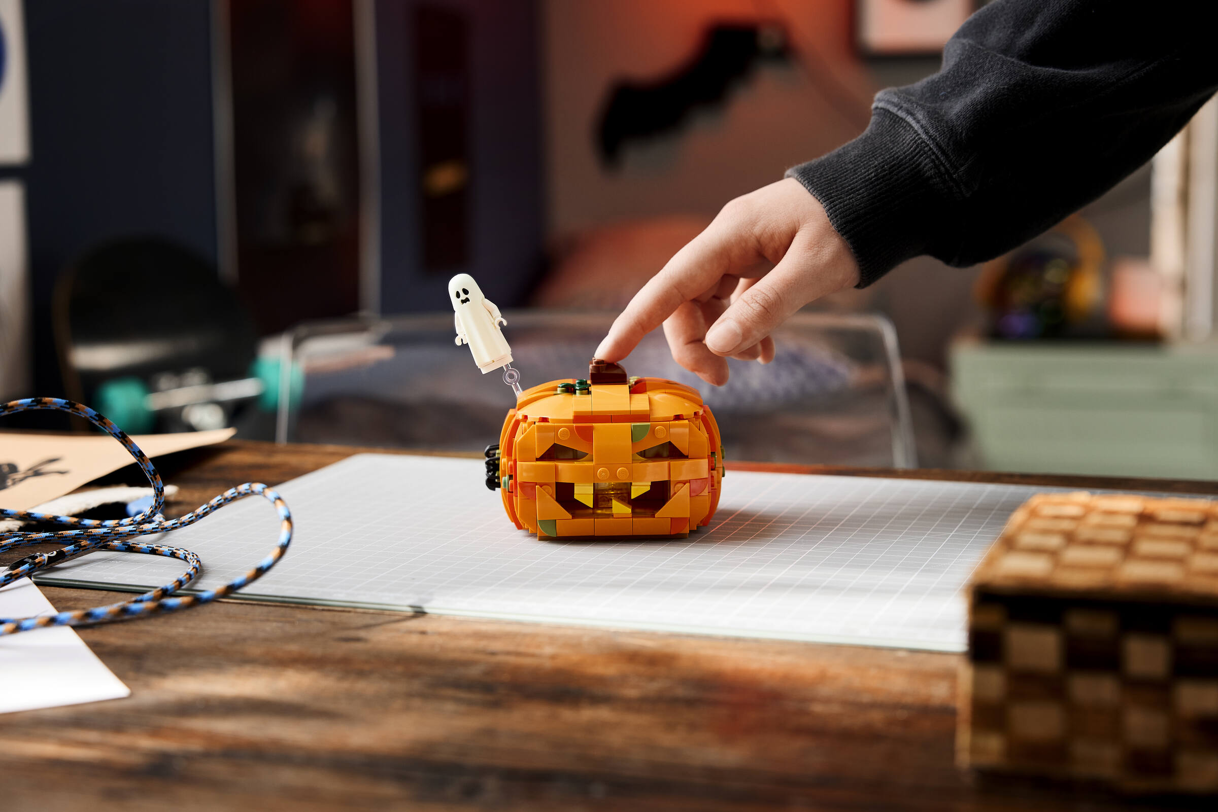 Halloween Pumpkin Lantern 40872 | UNKNOWN | Buy online at the