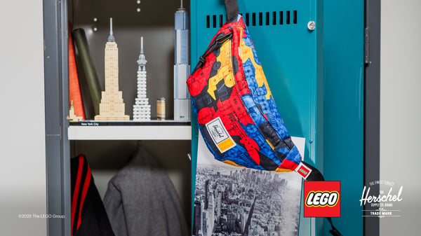 LEGO 5009278 Herschel Classic™ Sac banane XL – Briques abstraites — visuel 4 sur 4