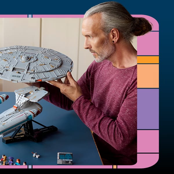 Star Trek: U.S.S. Enterprise NCC-1701-D™