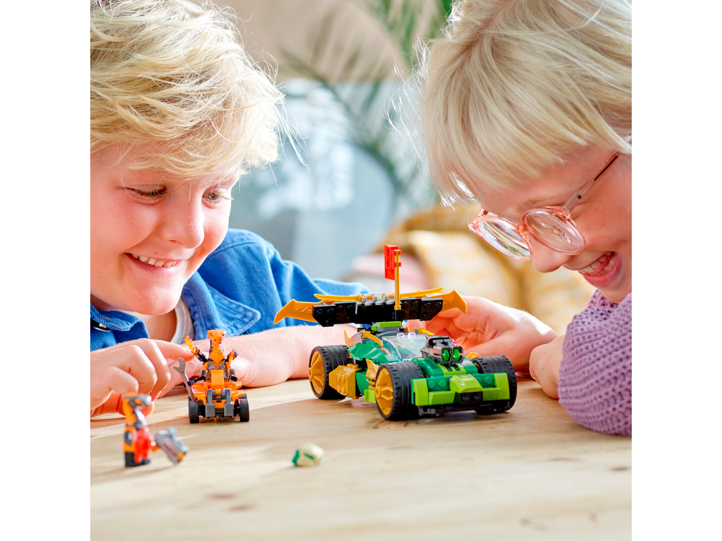 Lloyd's Race Car EVO 71763 | NINJAGO® | Buy online at the Official