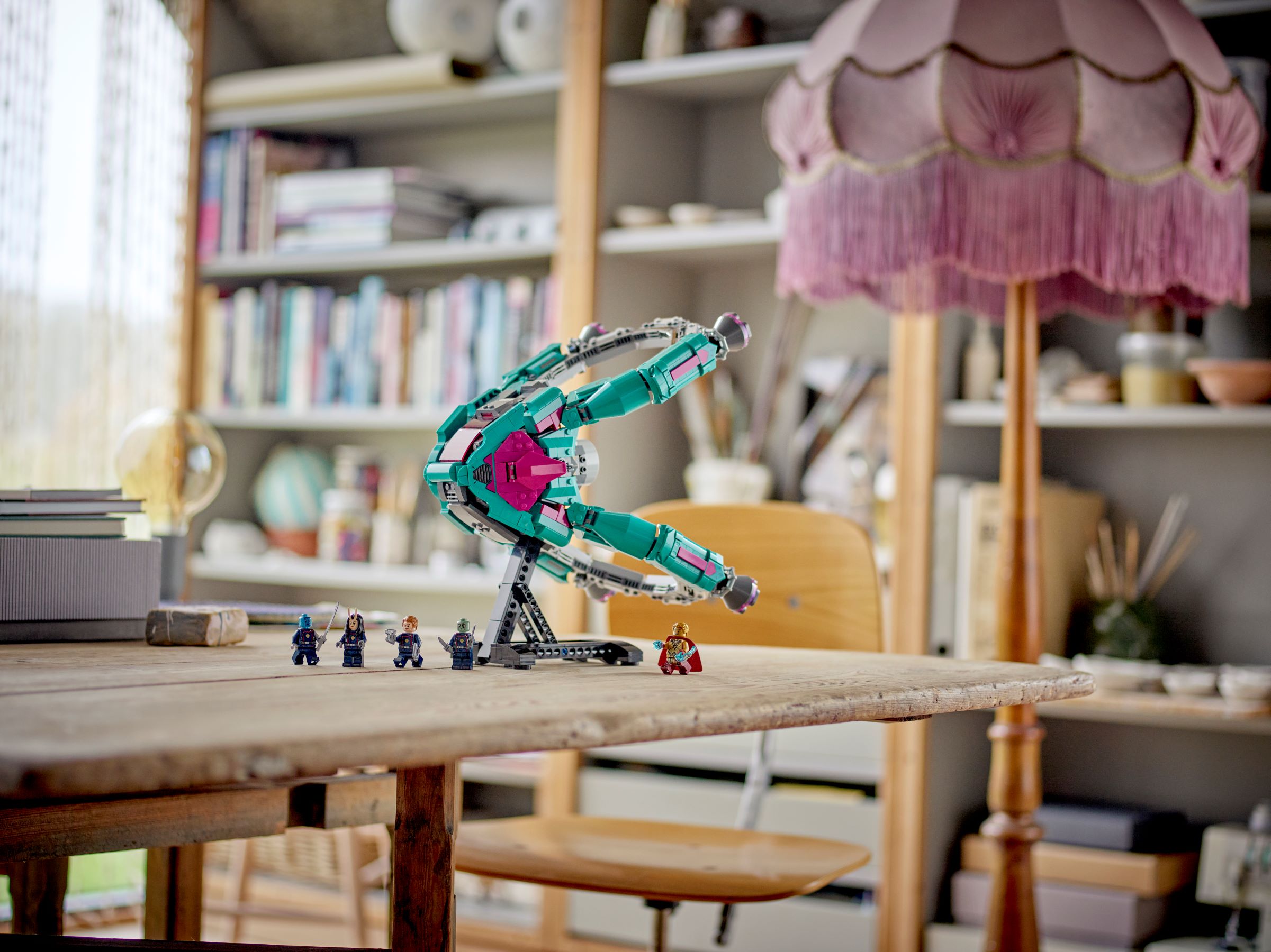 ガーディアンズの新宇宙船 76255 | マーベル |レゴ®ストア公式