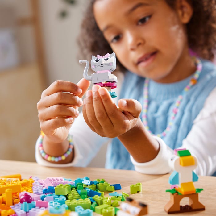 Les 9 meilleurs sets LEGO® sur le thème des trains pour les enfants et les  tout-petits