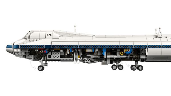 LEGO 10360 Le Shuttle Carrier Aircraft — visuel 6 sur 8