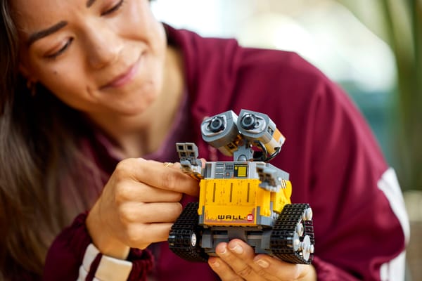 WALL-E and EVE - Image 11