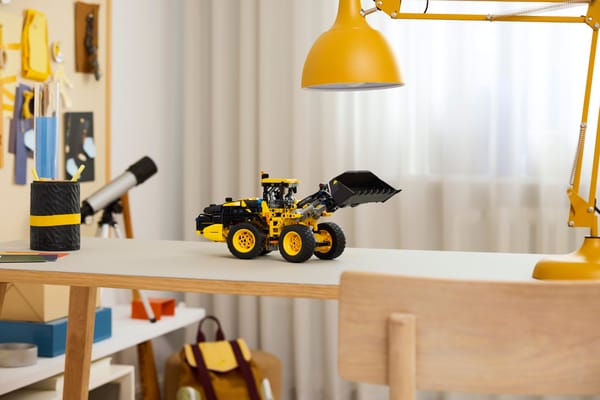 Volvo L120 Electric Wheel Loader - Image 13