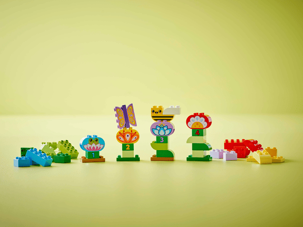 LEGO 10444 Le jardin créatif et les fleurs — visuel 7 sur 8