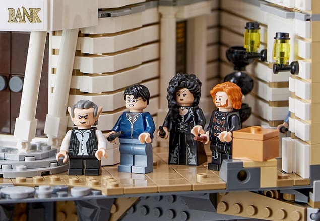 Štyri minifigúrky postáv z témy LEGO Harry Potter