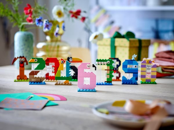 LEGO 40807 Les chiffres d’anniversaire — visuel 6 sur 8