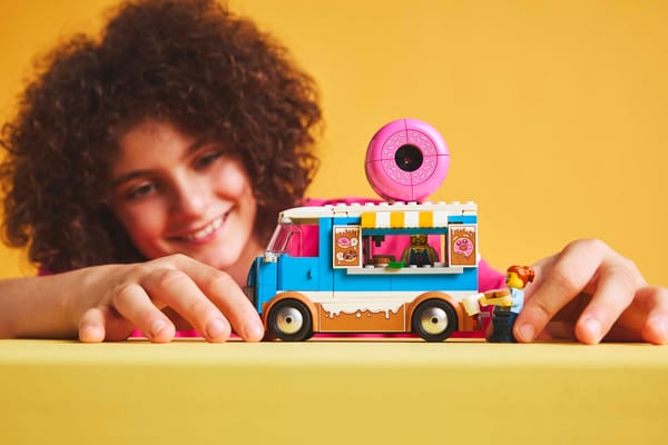 Donut Truck - Image 9