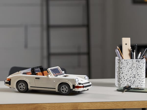 Porsche 911 - Image 20