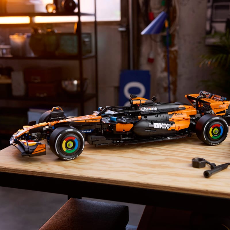 Coche McLaren MCL39 F1® 42228 | Technic | Oficial LEGO® Shop ES
