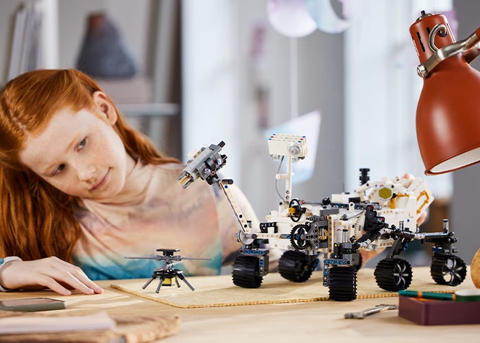 230626 Design brief Holiday listicles Aug update Space 42158 Article Image