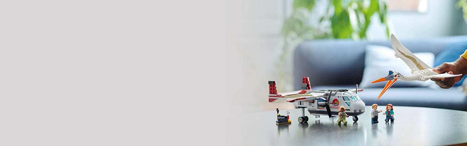 Quetzalcoatlus Plane Ambush 76947 | Jurassic World™ | Buy online at the  Official LEGO® Shop US